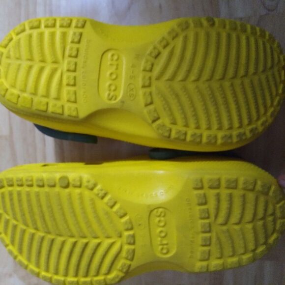 Crocs University of Oregon Ducks Rubber Shoes Crocs - Picture 6 of 7